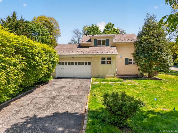 77 Merrivale RD, Great Neck, NY 11020