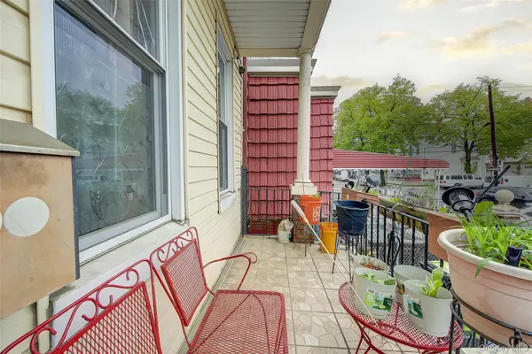 150 Ridgewood AVE, Brooklyn, NY 11208