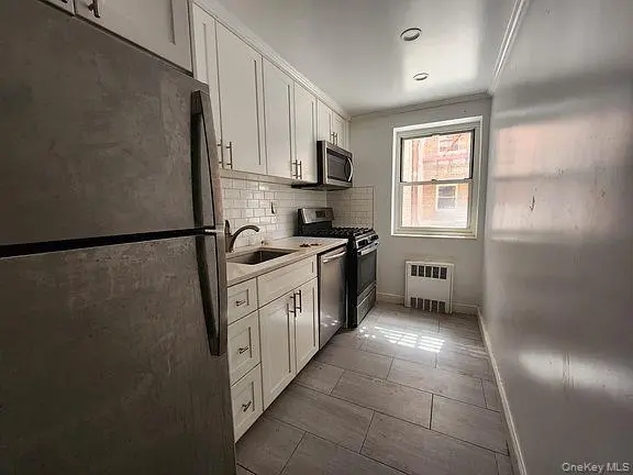 16726 108th DR ##2, Jamaica, NY 11433