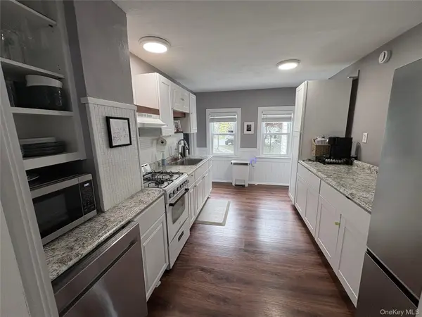 529 Montauk HWY, Westhampton Beach, NY 11978