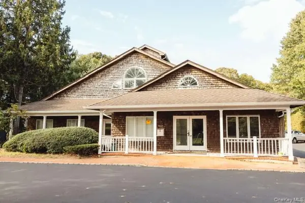 7785 Main RD, Mattituck, NY 11952