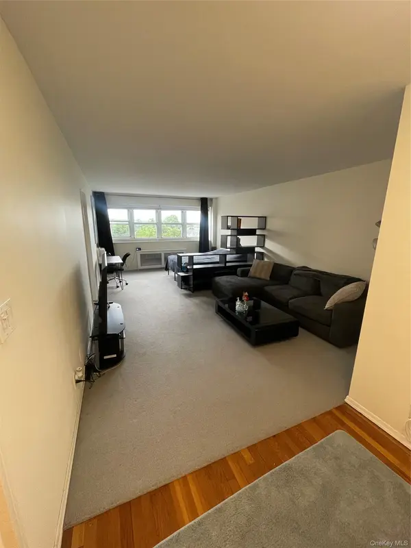 370 Westchester AVE #4R, Port Chester, NY 10573
