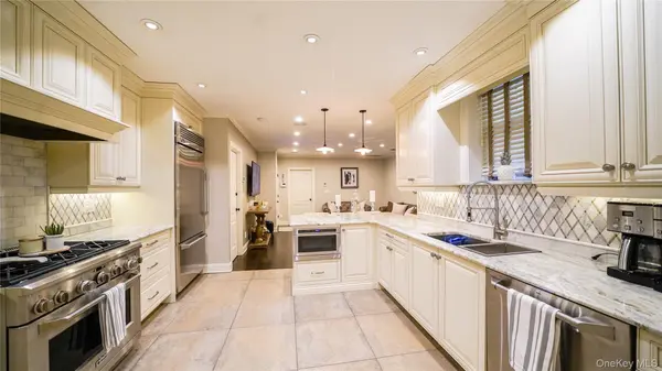 21-63 45th ST, Astoria, NY 11105