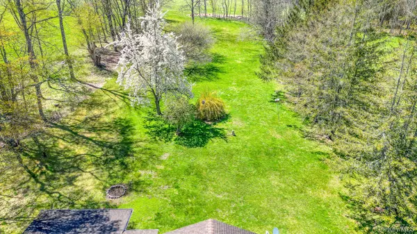 208 Shortcut RD, Cochecton, NY 12726