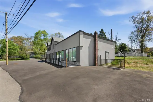 178 Richmond BLVD, Ronkonkoma, NY 11779