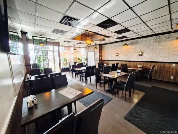 55 Broadway #STE A, Hicksville, NY 11801