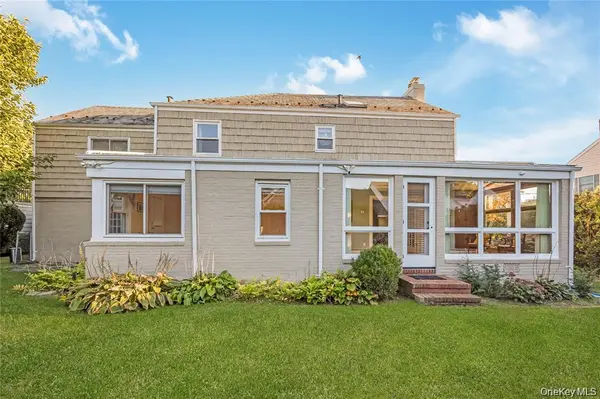 15 Combes AVE, Rockville Centre, NY 11570