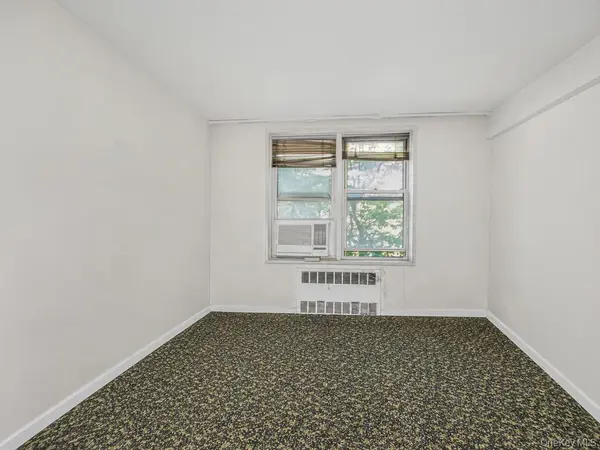 3305 92nd ST #1B, Jackson Heights, NY 11372