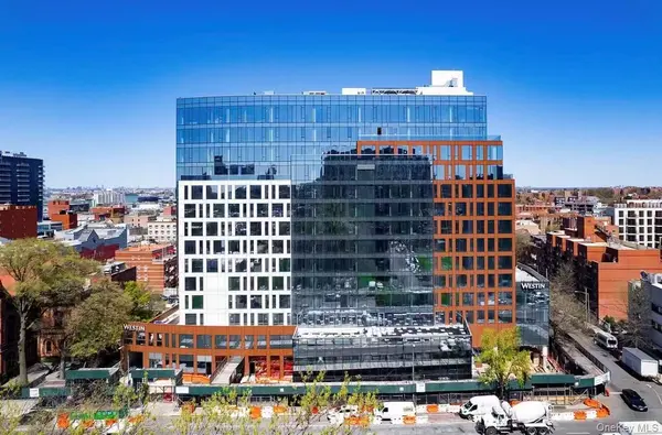 35-32 Leavitt ST, Flushing, NY 11354