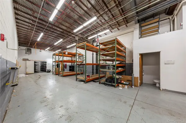 37-14 13th ST, Long Island City, NY 11101