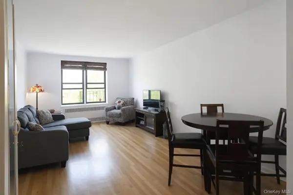 61 Oliver ST #5B, Brooklyn, NY 11209