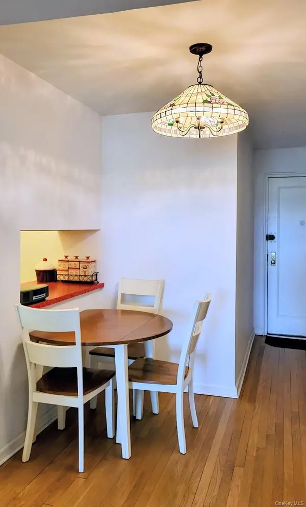 61 Oliver ST #5B, Brooklyn, NY 11209