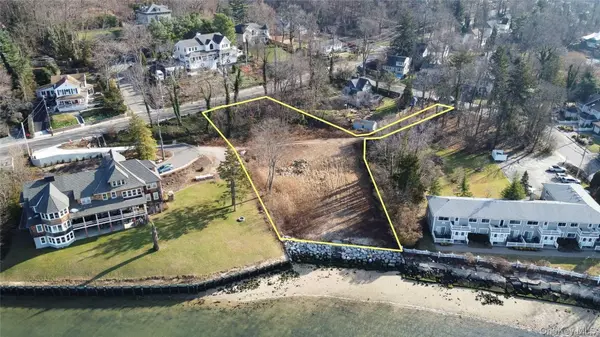 229 Woodbine AVE, Northport, NY 11768