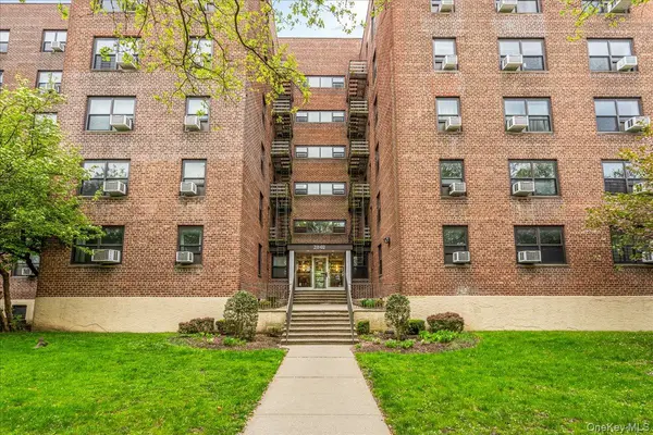 211-02 73rd AVE #4P, Bayside, NY 11364