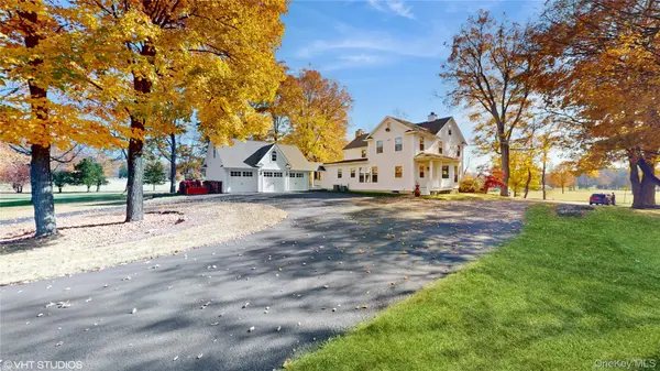 49 Spanktown RD, Warwick, NY 10990