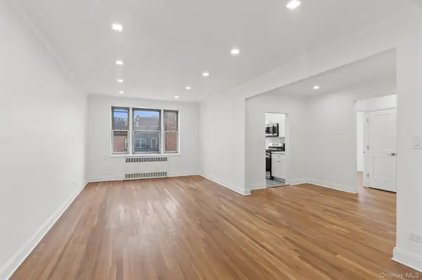 68-61 Yellowstone BLVD #705, Forest Hills, NY 11375