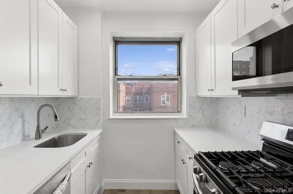 68-61 Yellowstone BLVD #705, Forest Hills, NY 11375