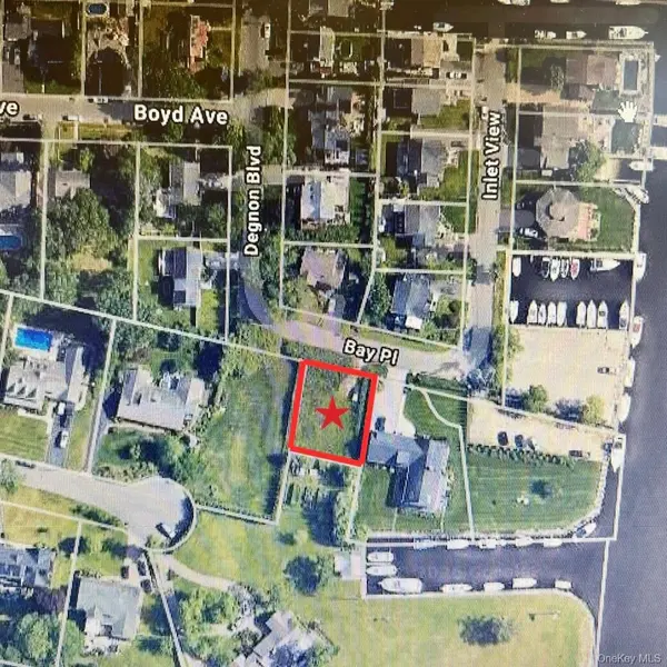 0 Bay PL, Bay Shore, NY 11706