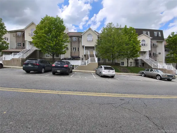 5 Sasev CT #302, Monroe, NY 10950