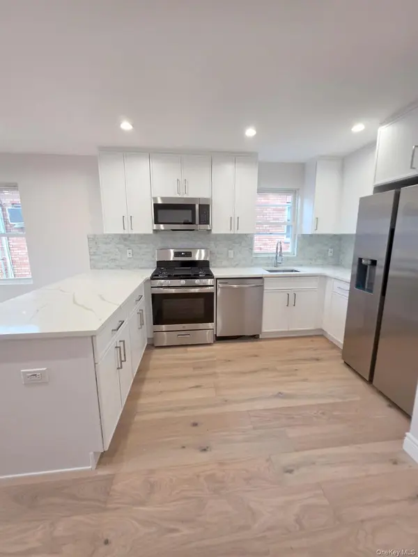 107-17 157 ST, Jamaica, NY 11433