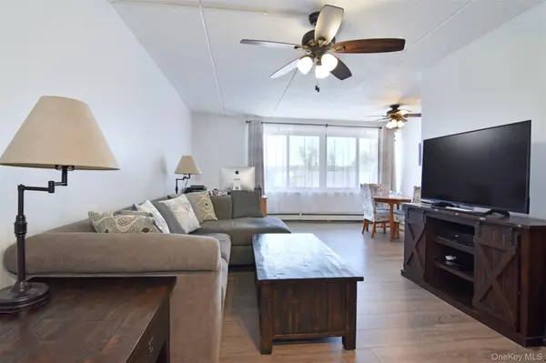 397 N Broadway #1Q, Yonkers, NY 10701