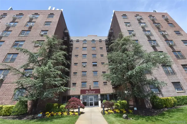 202-35 Foothill AVE #A42, Hollis, NY 11423