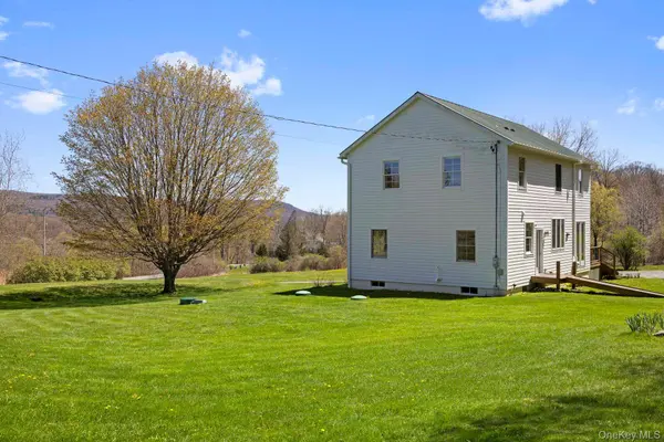 150 Sawchuck RD, Millerton, NY 12546