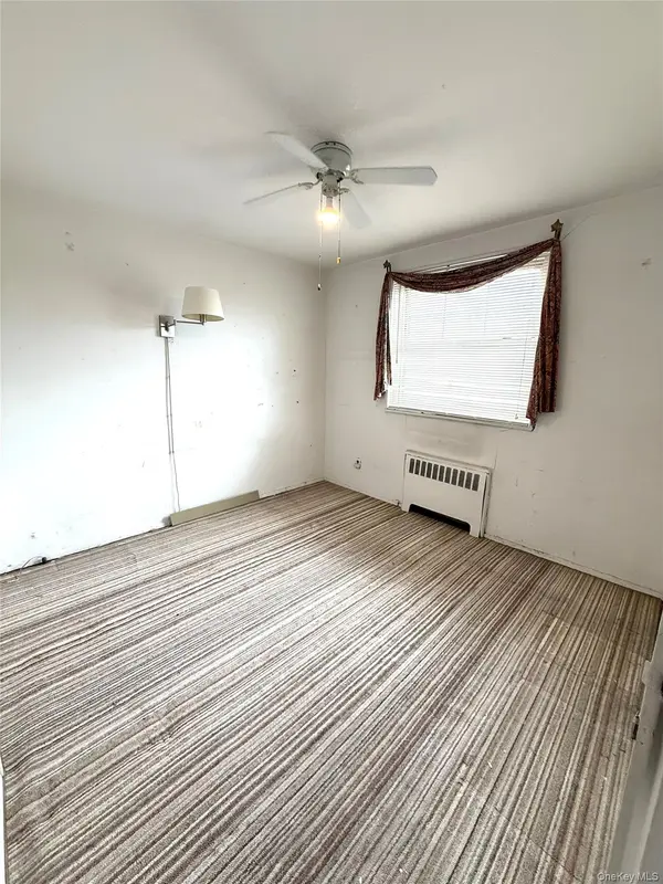 25216 63 AVE #4-1340, Little Neck, NY 11362
