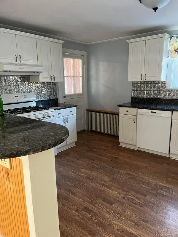 132 Reservoir RD, Marlboro, NY 12542
