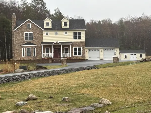 657 Sackett Lake RD, Monticello, NY 12701