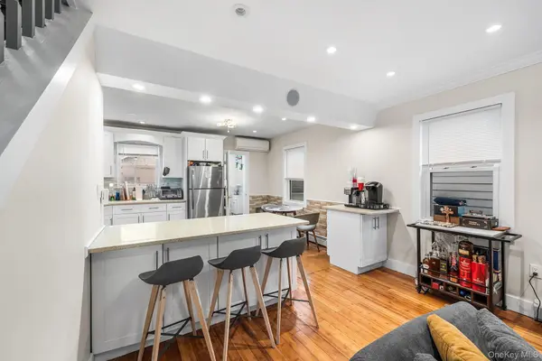 162 Beach 27th ST, Far Rockaway, NY 11691