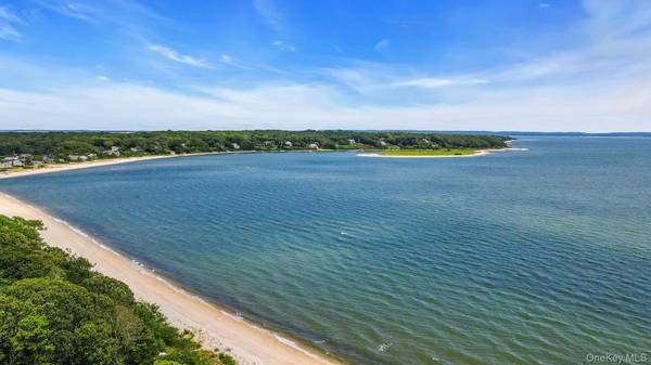 440 Cases LN, Cutchogue, NY 11935