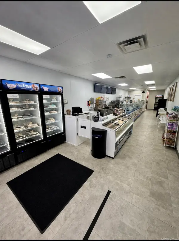 Copiague, NY 11726