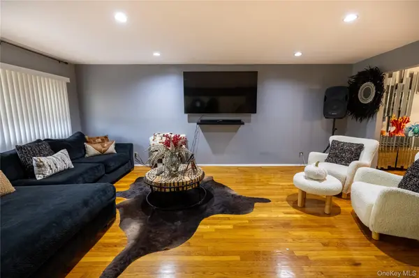 147-19 259th ST, Rosedale, NY 11422
