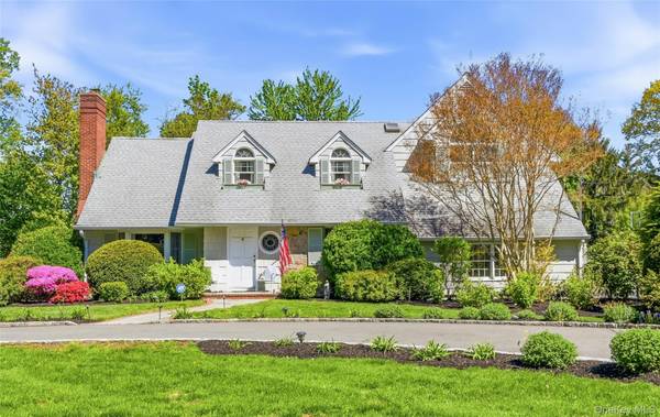9 Townsend RD, Glen Cove, NY 11542