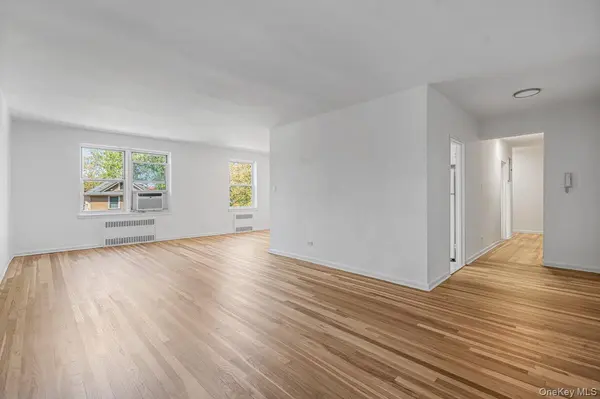 162-01 Powells Cove BLVD #3N, Beechhurst, NY 11357