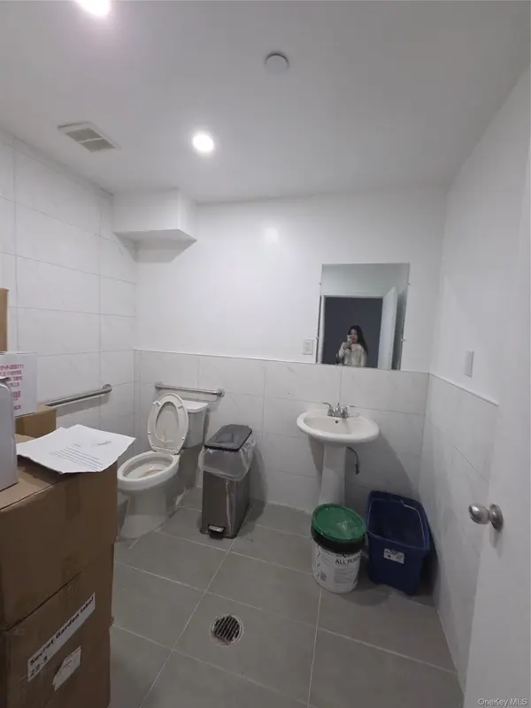 74-02 Grand Ave #5 FL, Elmhurst, NY 11373