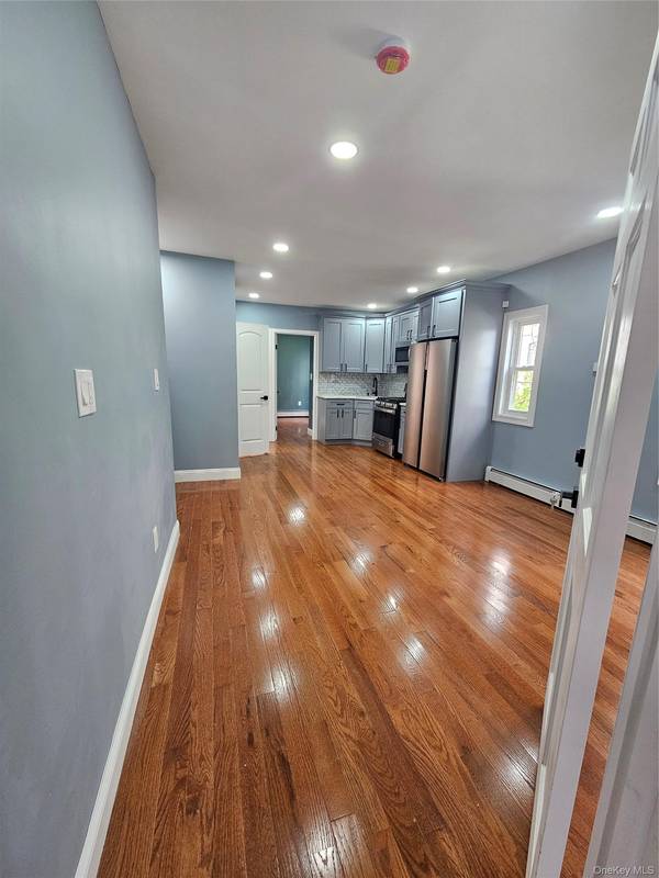 2 Jardine PL, Brooklyn, NY 11233