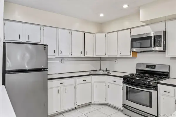 10516 Flatlands 4th ST, Brooklyn, NY 11236