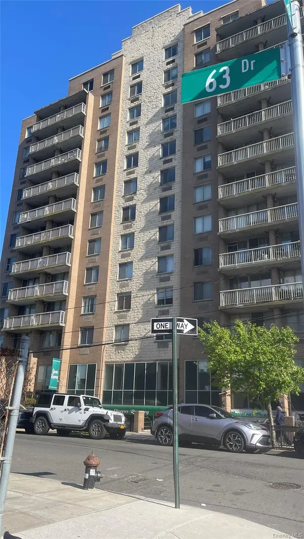 97-12 63 DR #10D, Rego Park, NY 11374