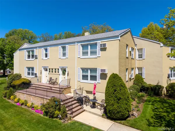 251-61 71st RD #64A, Bellerose, NY 11426