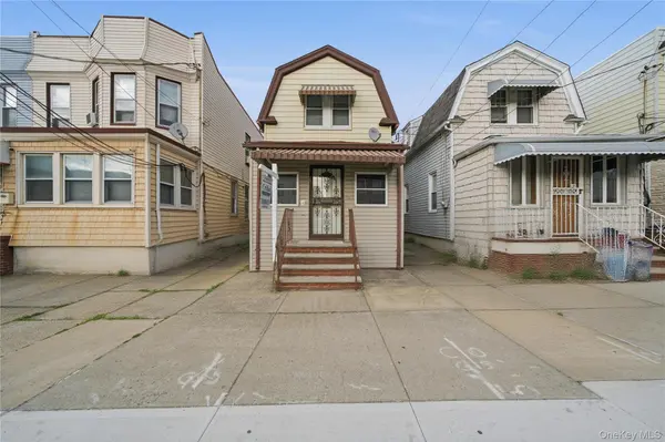 6661 74th ST, Middle Village, NY 11379
