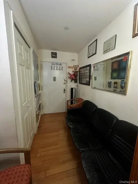 40-24 76th ST #3B, Elmhurst, NY 11373