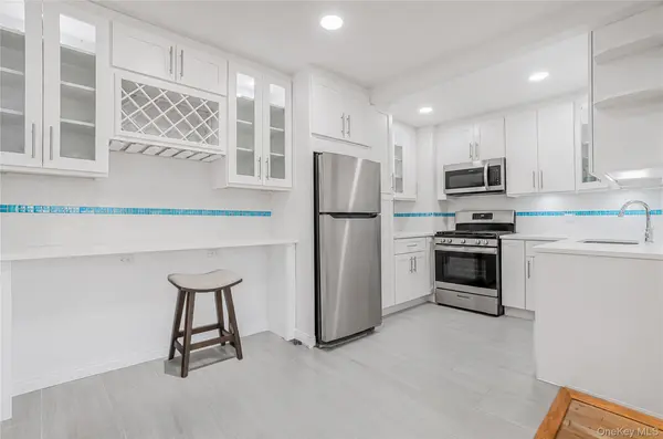 133 Beach 120th ST #3A, Rockaway Park, NY 11694