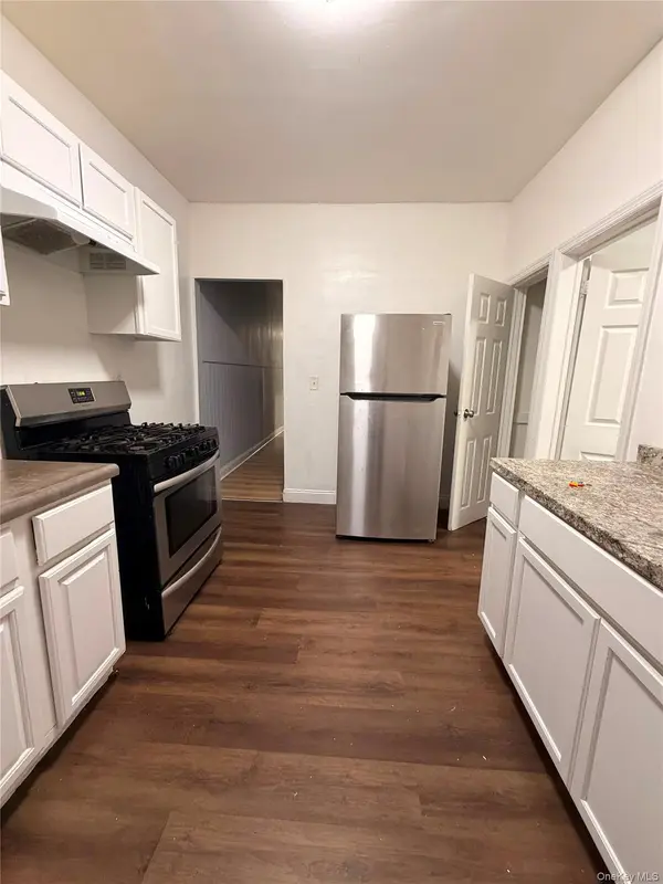 11 Lawrence st #1L, Yonkers, NY 10705