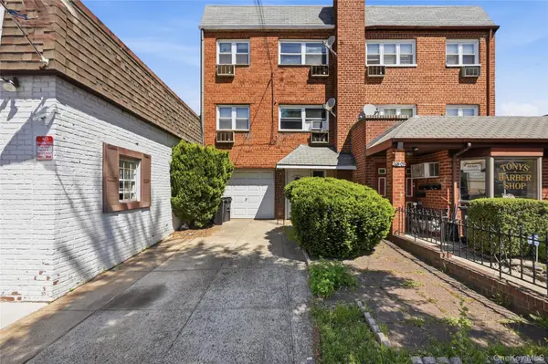 26505 Hillside AVE, Floral Park, NY 11004
