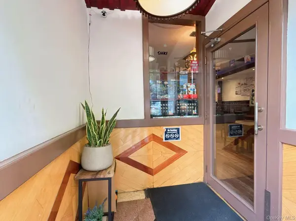 1694 2nd AVE, New York (manhattan), NY 10128