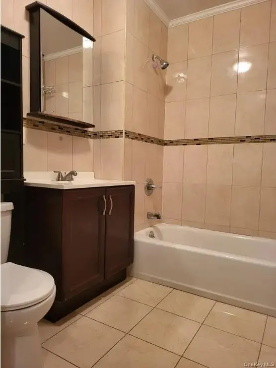 27 Cox PL, Brooklyn, NY 11208