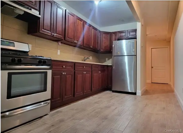 27 Cox PL, Brooklyn, NY 11208