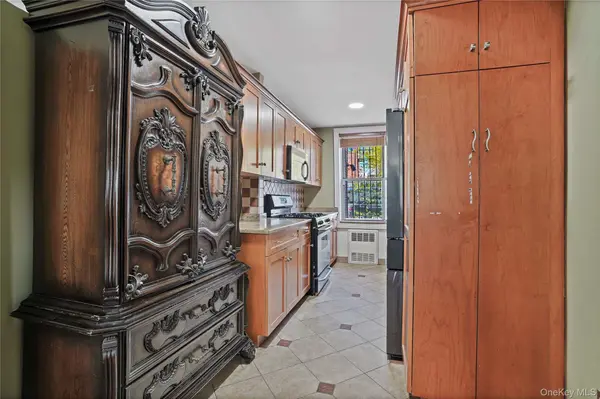 63-11 Queens BLVD #B11, Woodside, NY 11377